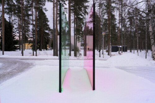 Zone (Red 0001, Blue 0002, grey)<br>
2023<br>
Tempered glass, 400cm x 240cm x 70cm